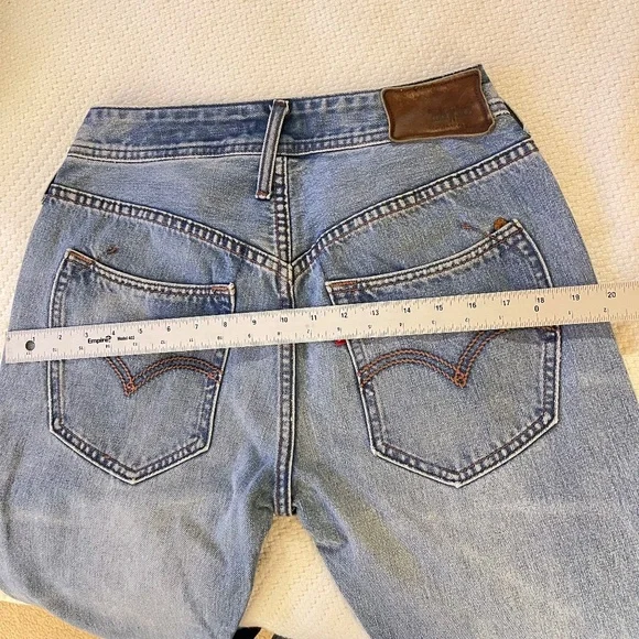 Levi's Curve Women's Blue Jeans - Picture 12 of 16